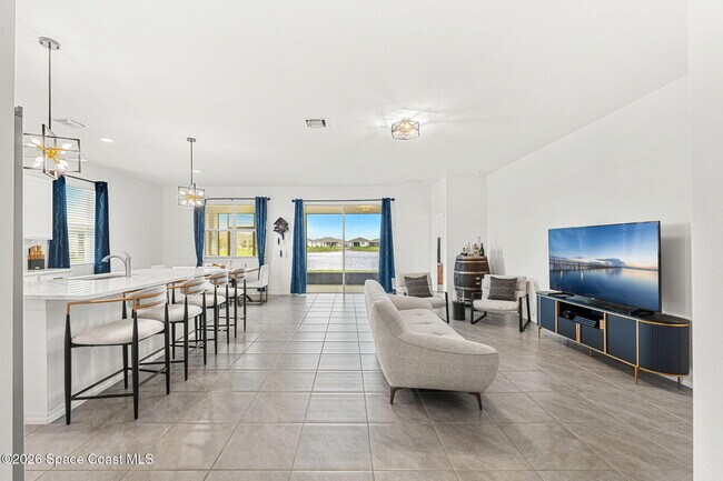 Building Photo - 1586 Criswell Ln SE