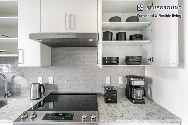 Building Photo - 1255 22nd St NW