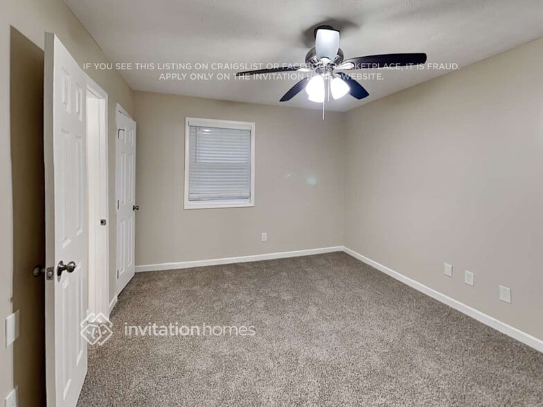 Building Photo - 210 Hunt Ridge Dr
