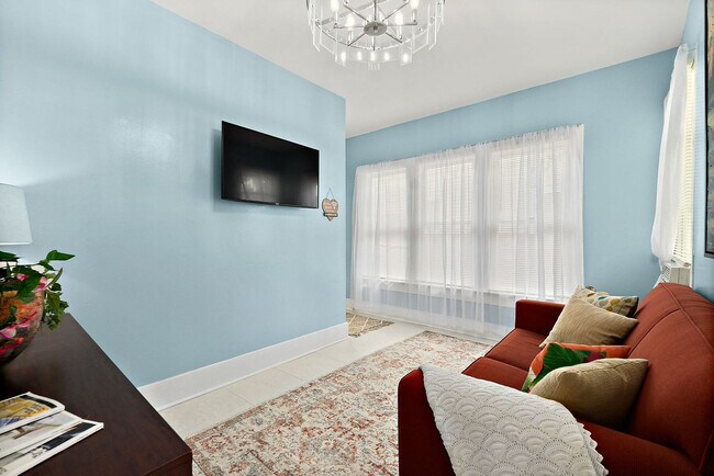 Building Photo - 6 Rohde Ave