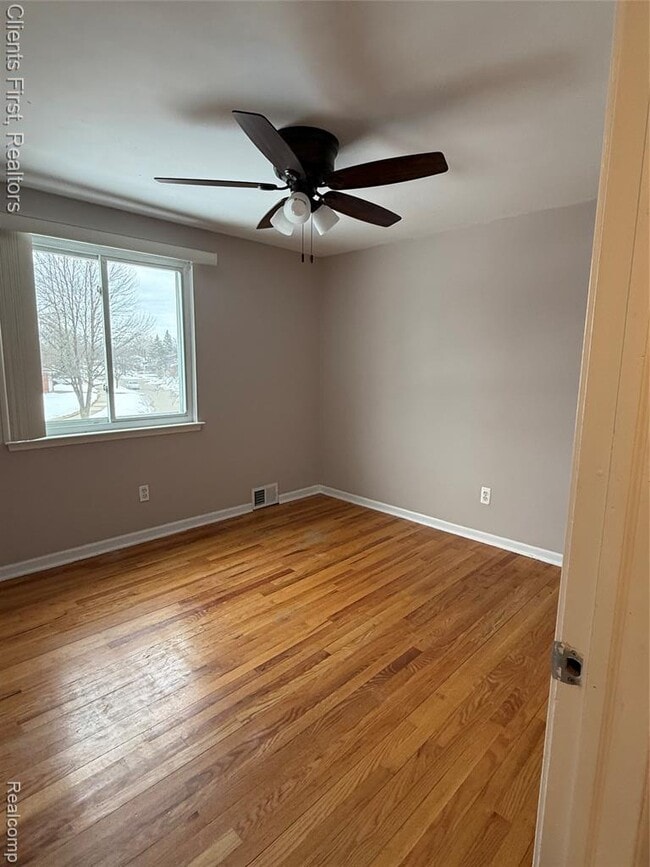 Building Photo - 11477 Aspen Dr