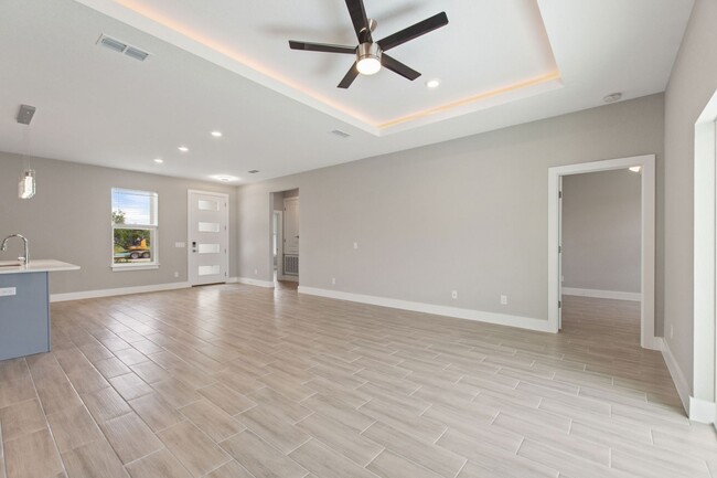 Building Photo - 2400 Rock Ct