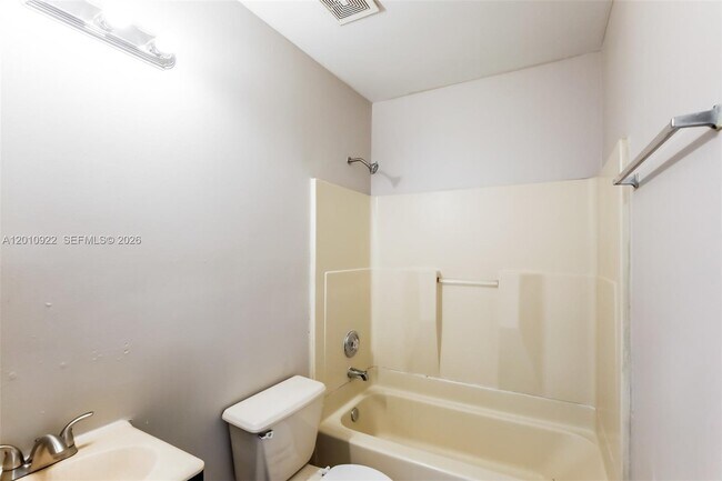Building Photo - 11460 SW 199th St