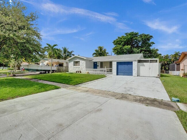 Primary Photo - 1814 N 38th Ave