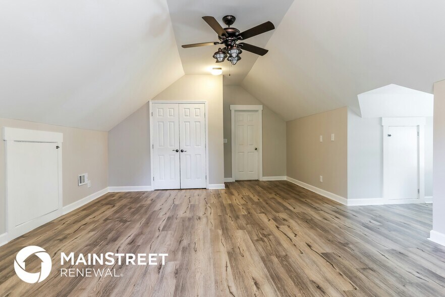 Building Photo - 2973 Cascade Cir