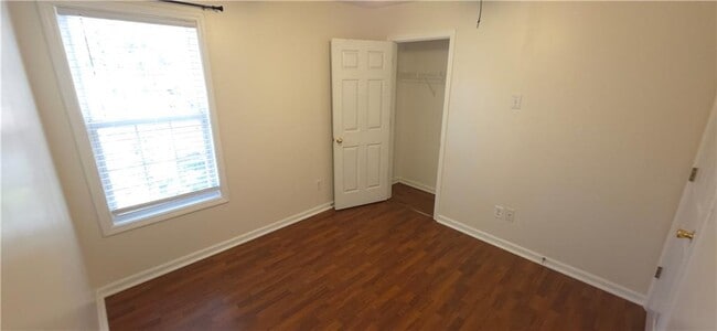 Building Photo - 2784 James Henry Dr