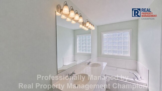 Building Photo - 3BD/2BA home w/vaulted ceilings, fireplace, 2-car garage, deck and fenced backyard