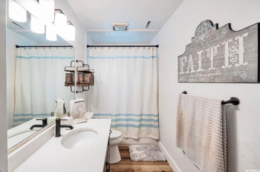 Building Photo - 1228 N 760 W