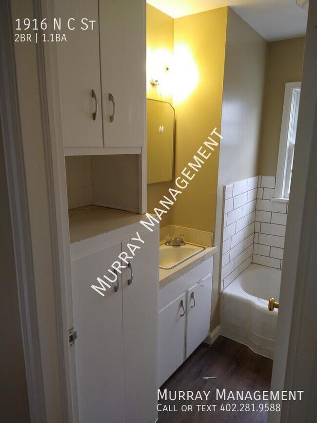 Building Photo - 1916 N C St