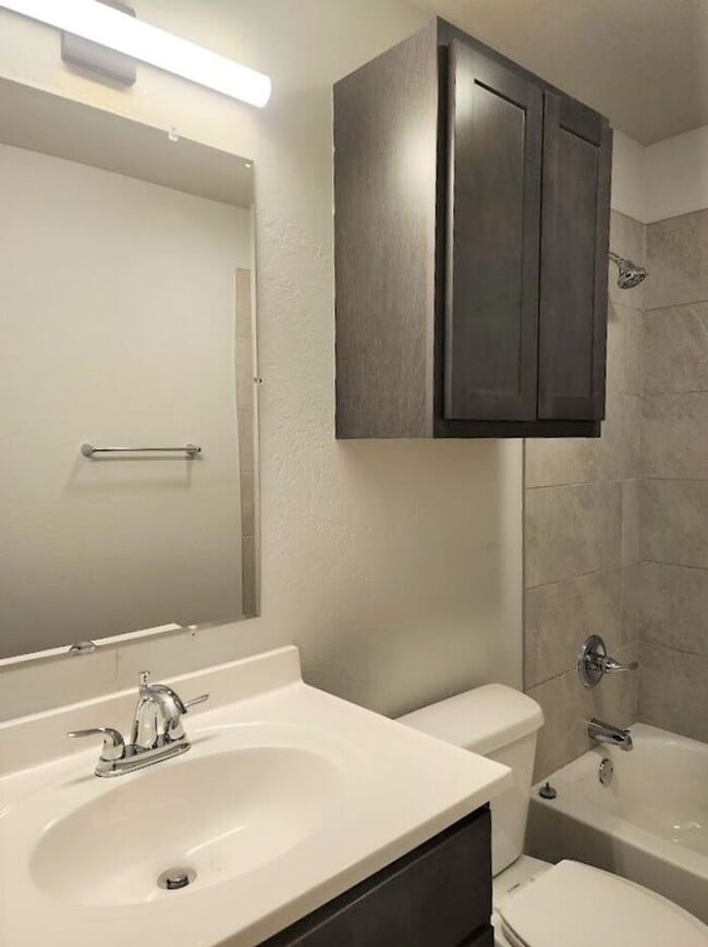 Building Photo - New 3 Bed 2 Bath Duplexes SW 40th & Shields Blvd