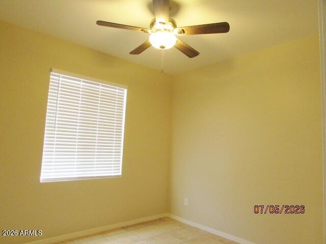 Building Photo - 6135 W Navajo Dr