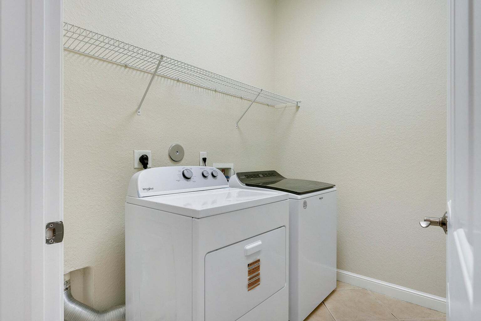 Building Photo - 881 Marina del Ray Ln