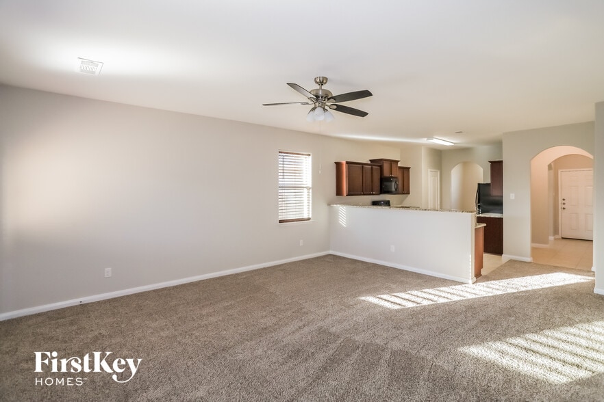 Building Photo - 2205 Old Harbor Way