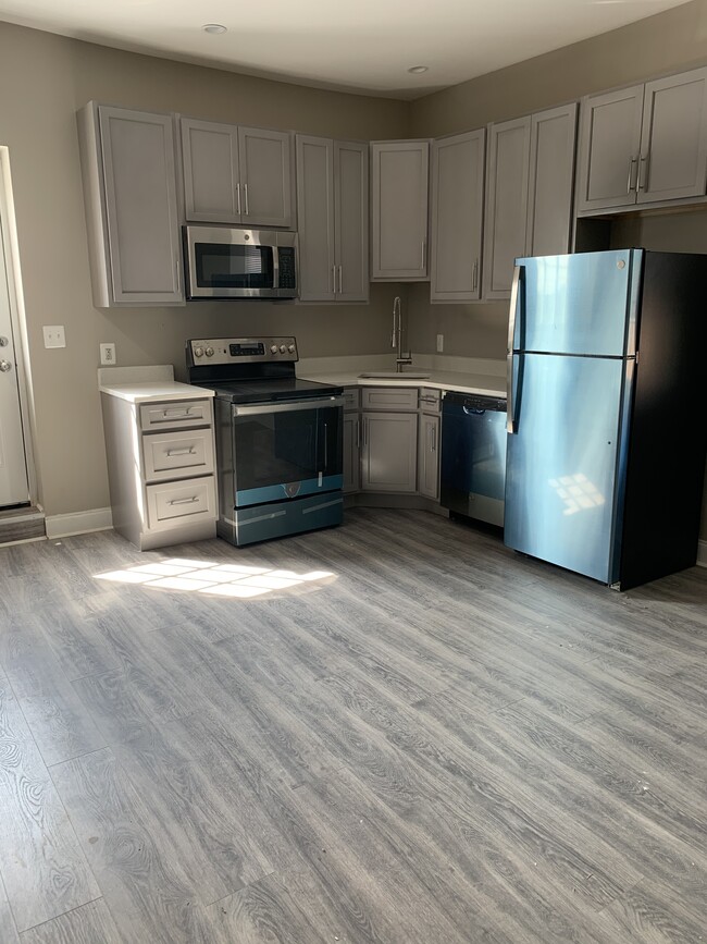 Building Photo - 2506 Druid Hill Ave