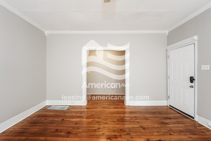 Building Photo - 8028 Rugby Ave