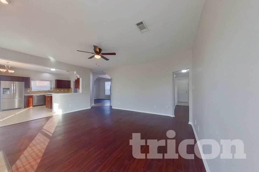 Building Photo - 107 Evening Star Cir