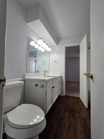 Building Photo - 5803 Shadydell Dr