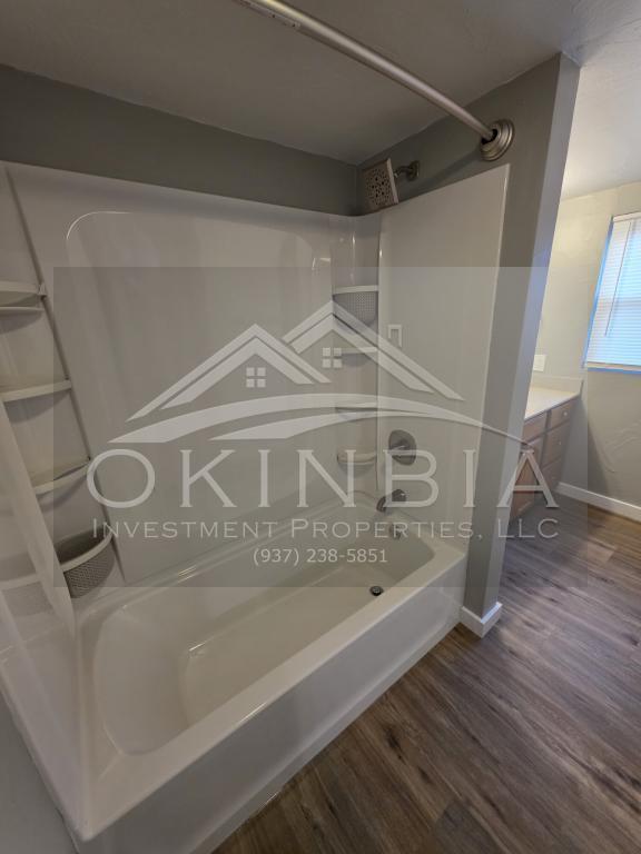 Building Photo - 2540 Catalpa Dr.