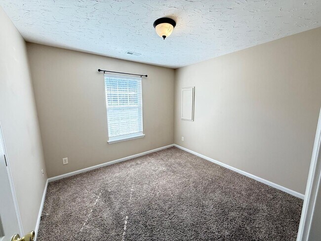 Building Photo - 403 Parker Pl