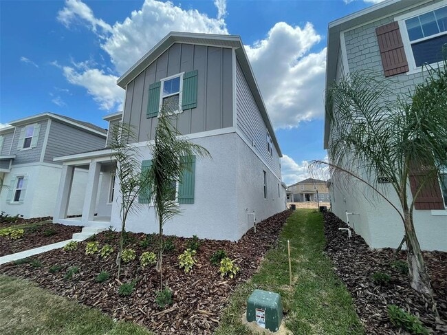 Building Photo - 6241 Blissful St