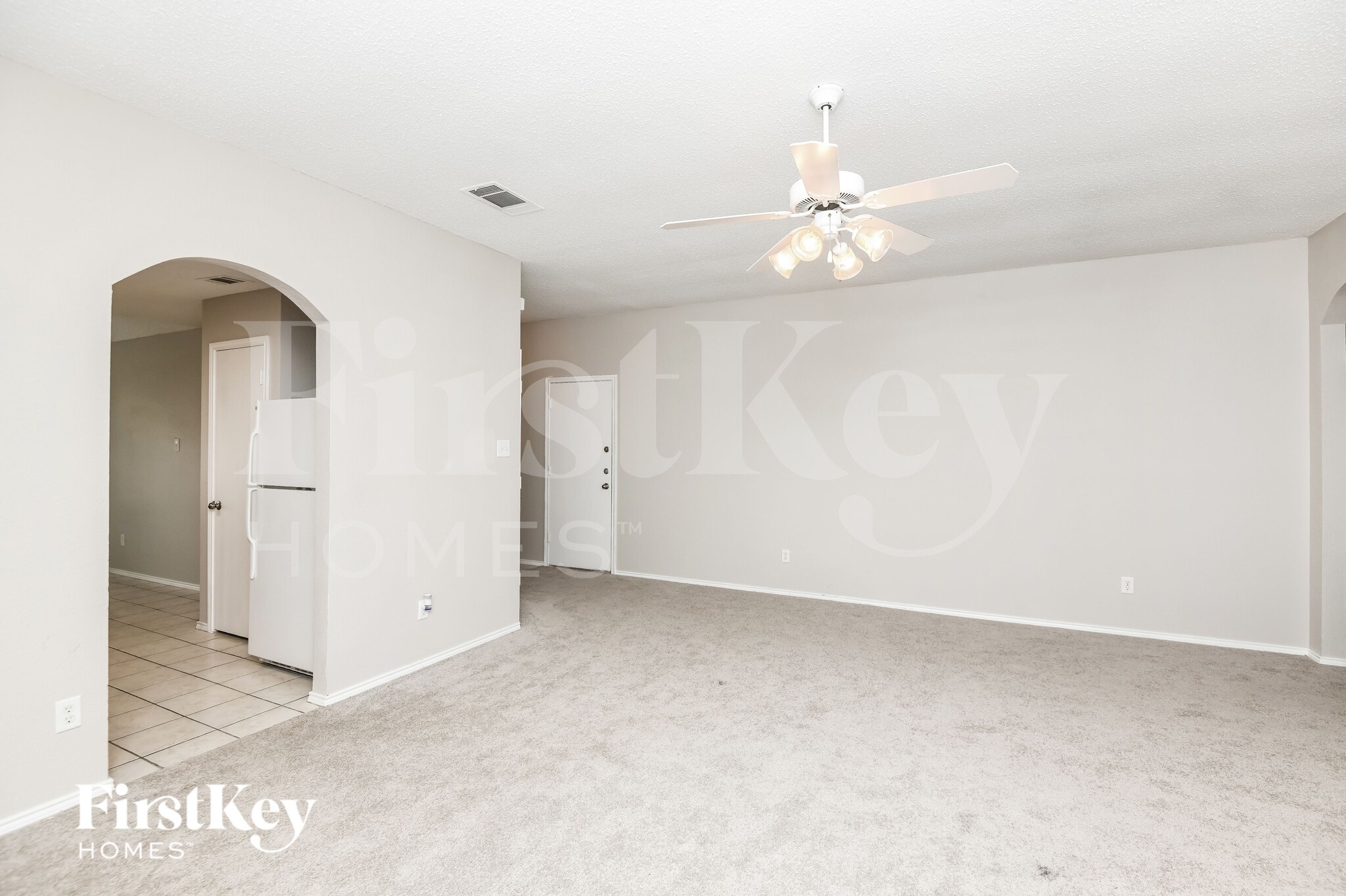 Building Photo - 2529 Rivers Edge Dr