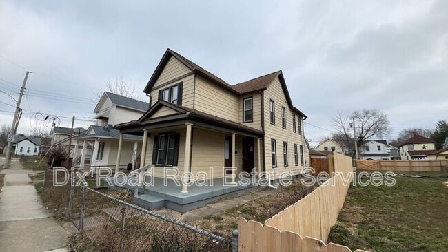 Building Photo - 118 Martz Ave