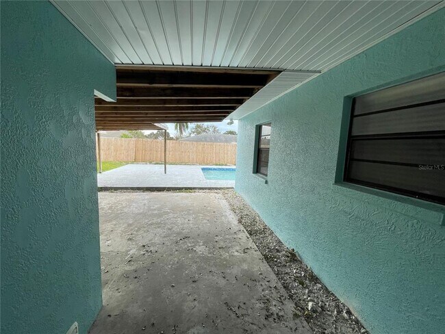 Building Photo - 2001 Princeton Ave