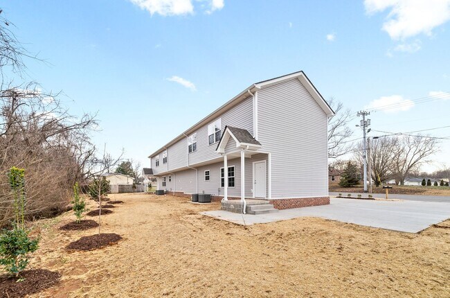 Building Photo - 381 Lillie Belle Ln