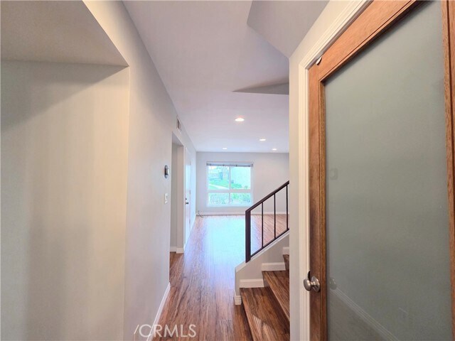 Building Photo - 3701 Country Club Dr