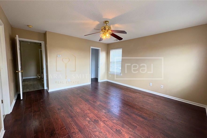 Building Photo - 6013 Silkwater Ct