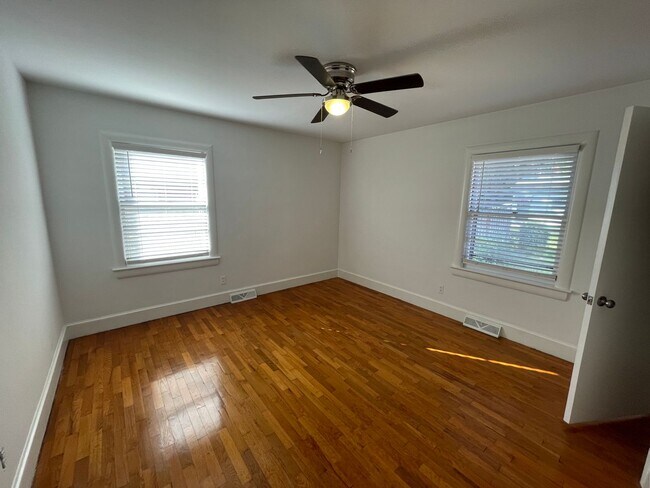 Building Photo - 5057 Wrightsville Ave