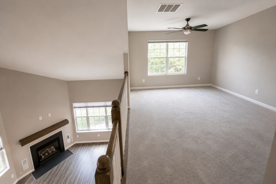 Building Photo - 11138 Wortham Crest Cir