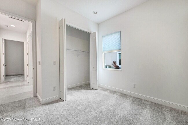 Building Photo - 2988 Pangea Cir