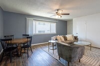 Interior Photo - 536 S. Flower St