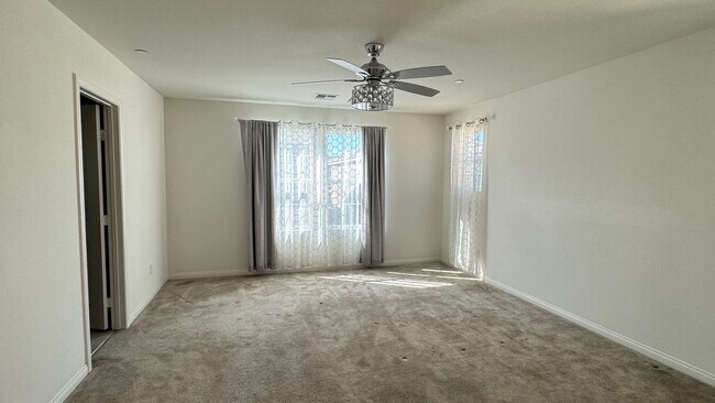 Building Photo - 2 Story 3 bedrooms 3 full baths Inspirada Henderson