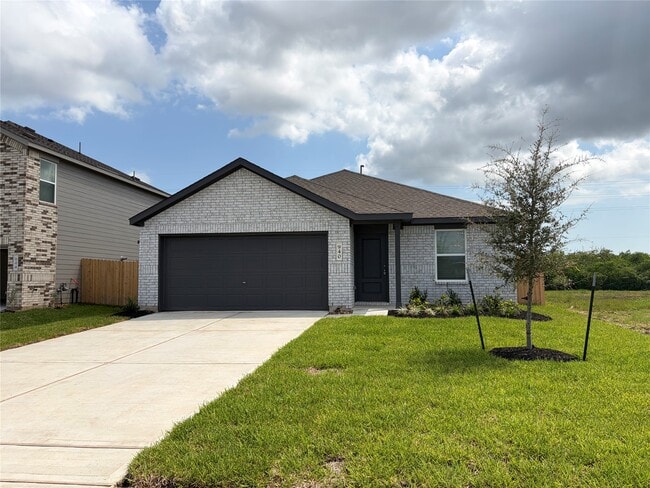 Building Photo - 940 Woodhaven Lks Dr