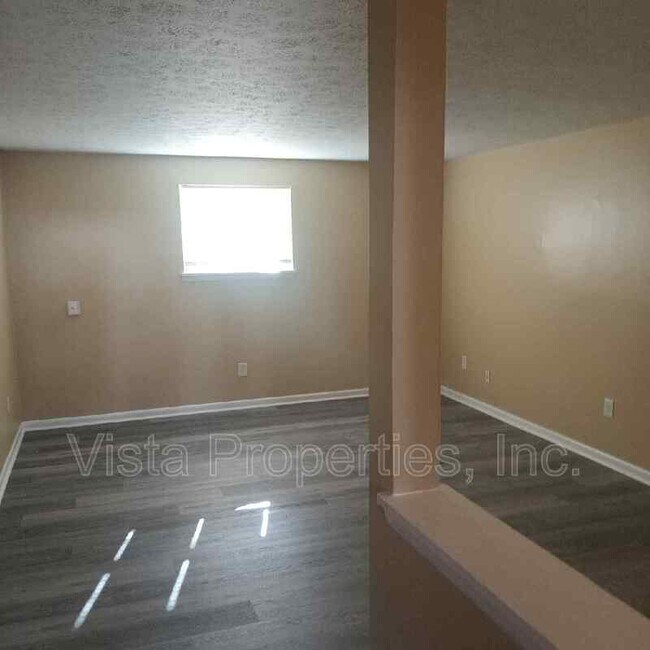 Building Photo - 4119 Glen Hill Manor Dr