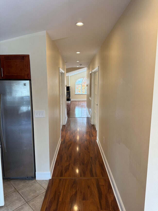 Building Photo - 1665 Central Ave