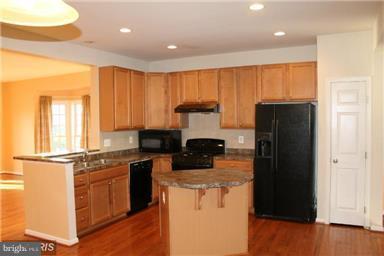 Building Photo - 3521 Tabard Ln
