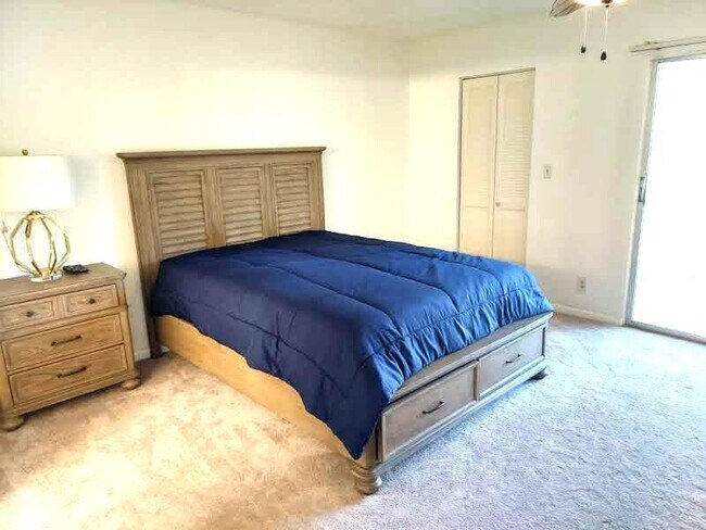 Building Photo - 2903 Victoria Cir