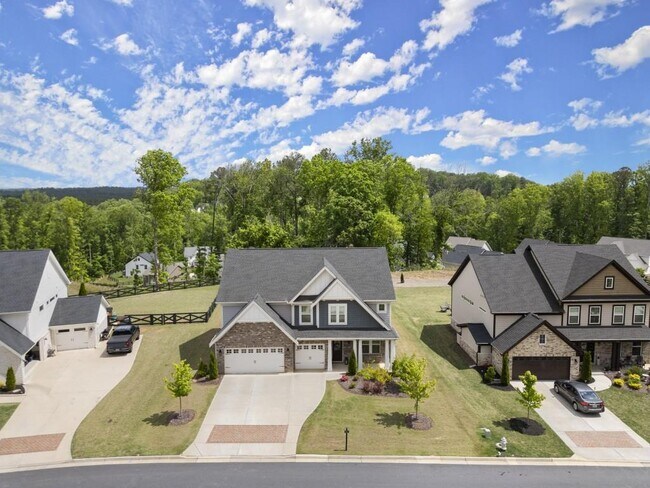 Building Photo - 8015 Scenic Ridge Wy