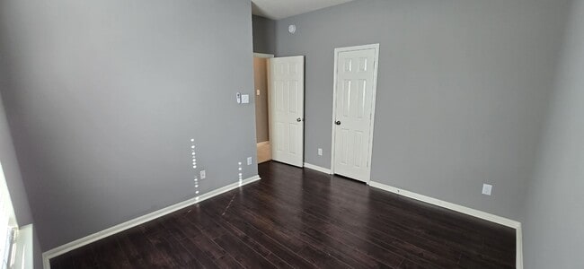 Building Photo - 21703 Sierra Long Dr