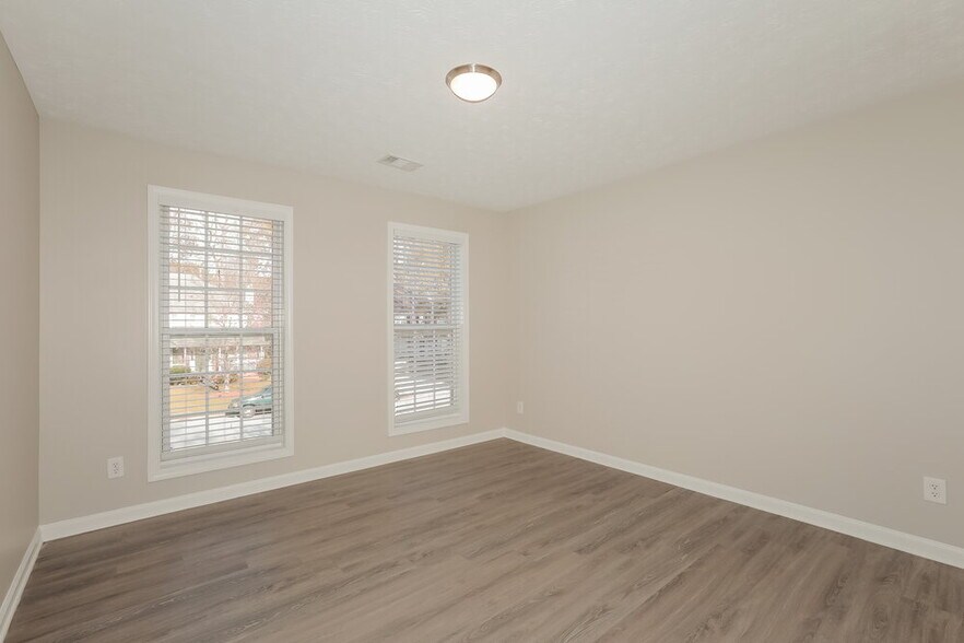 Building Photo - 3511 Kittery Dr SW