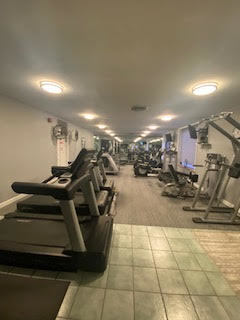 Building Photo - 720 W Gordon Terrace