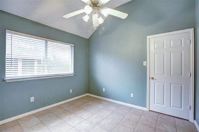 Building Photo - 2120 Los Rios Blvd