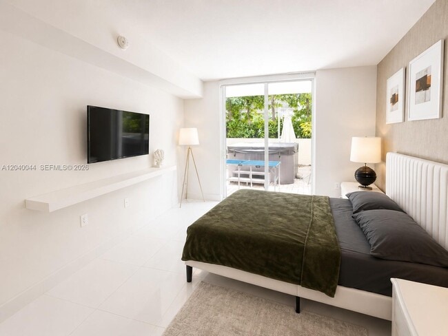 Building Photo - 200 Sunny Isles Blvd