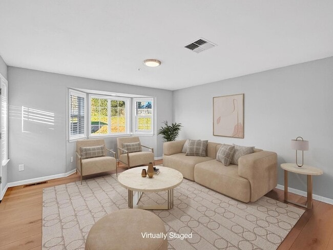 Building Photo - 2800 Roop Rd