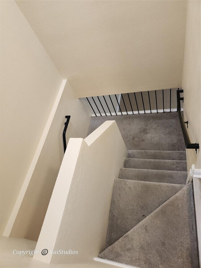 Building Photo - 10293 NW 33rd St