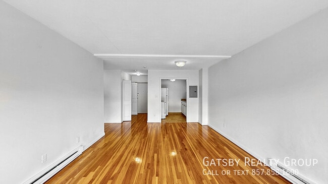 Building Photo - 530 Highland Ave
