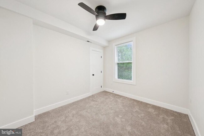 Building Photo - 3722 36th St